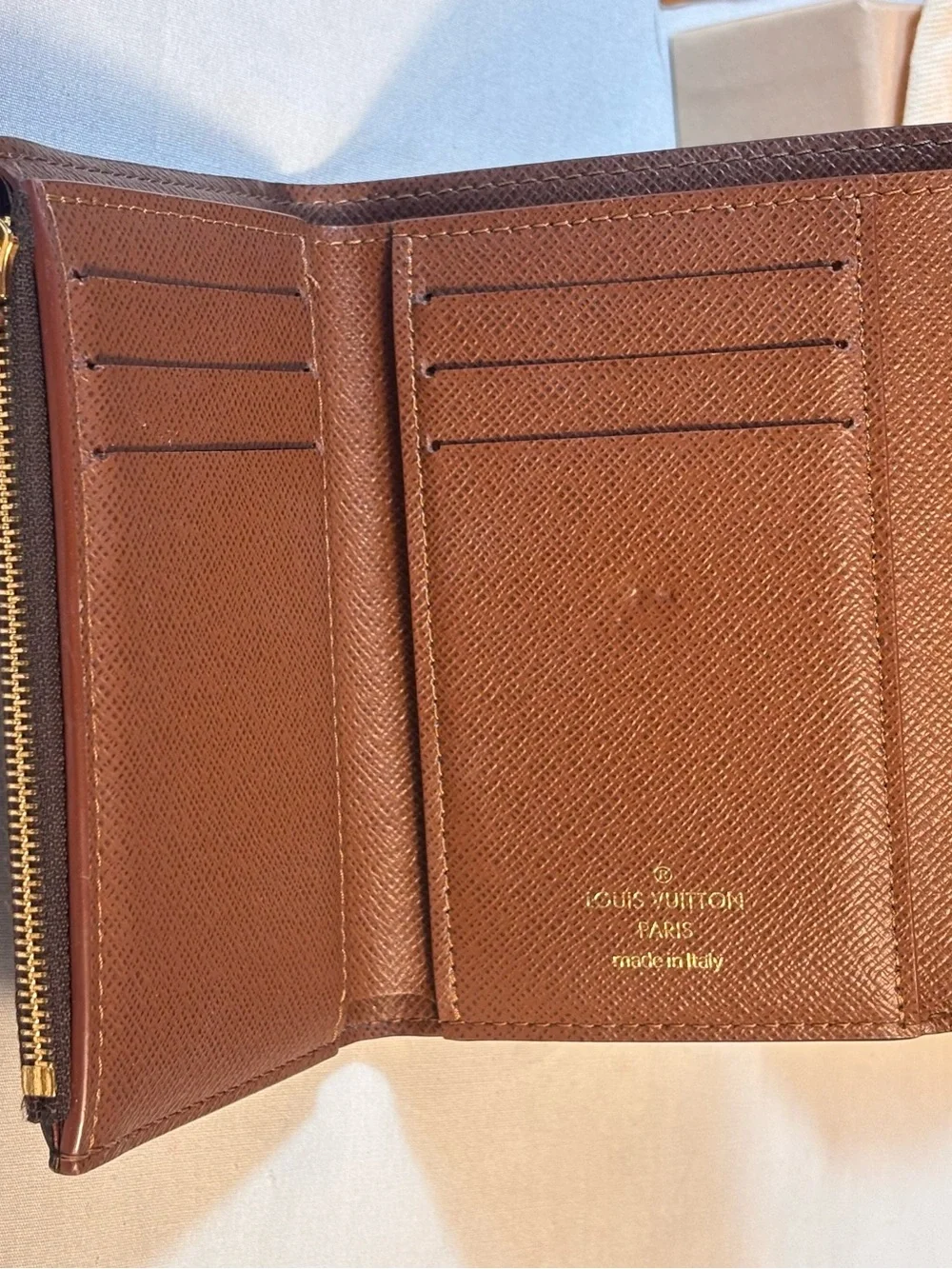 Louis Vuitton great dent